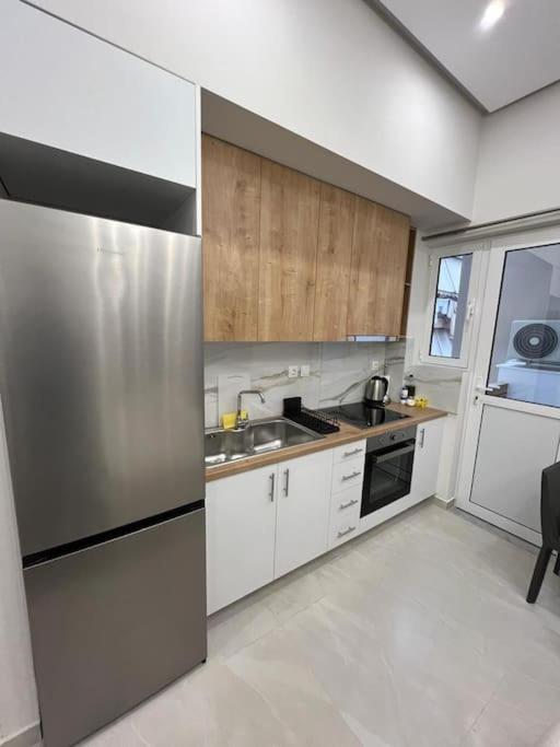 Cozy New Apartment Nearby Metro เอเธนส์ ภายนอก รูปภาพ