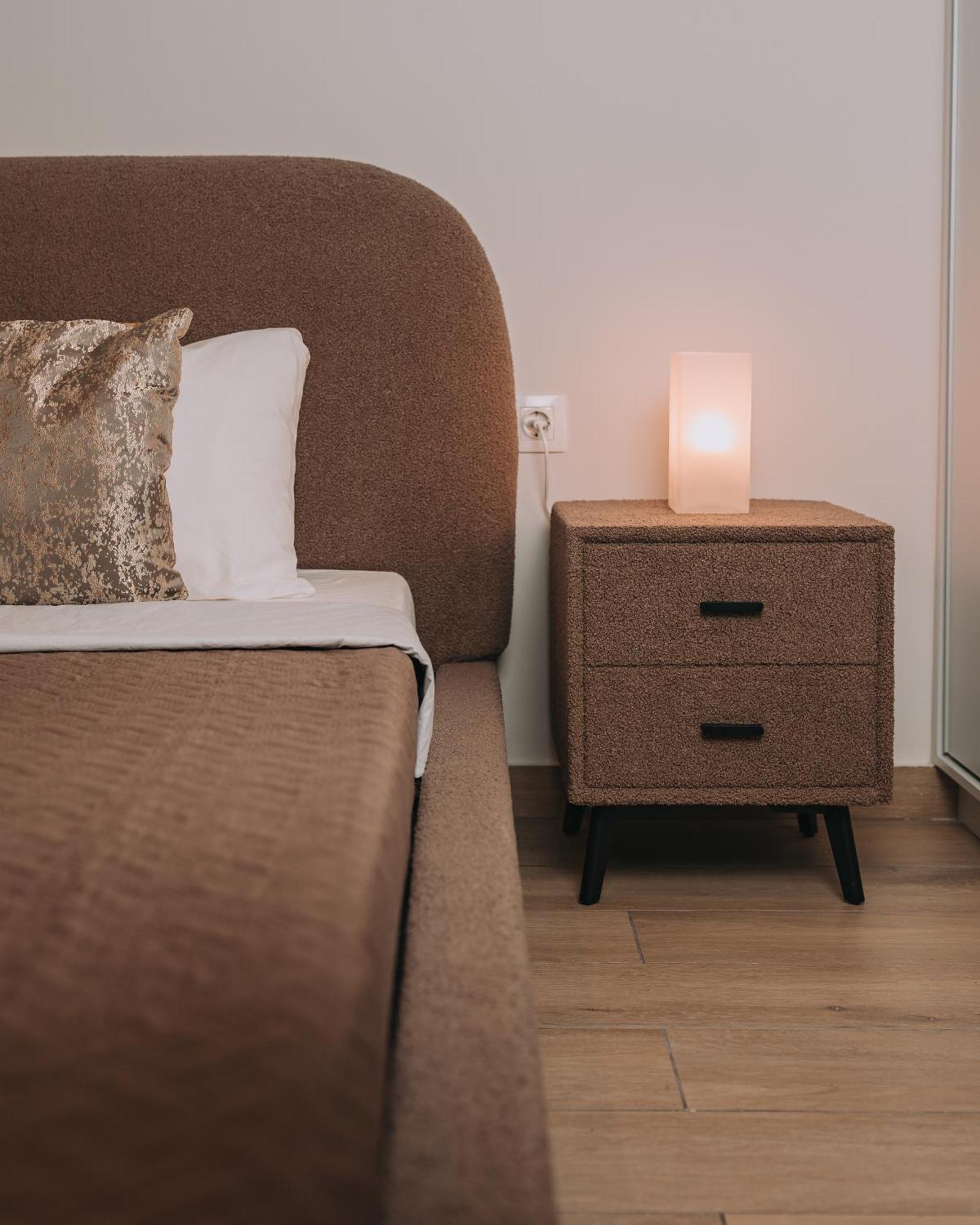 Cozy New Apartment Nearby Metro เอเธนส์ ภายนอก รูปภาพ
