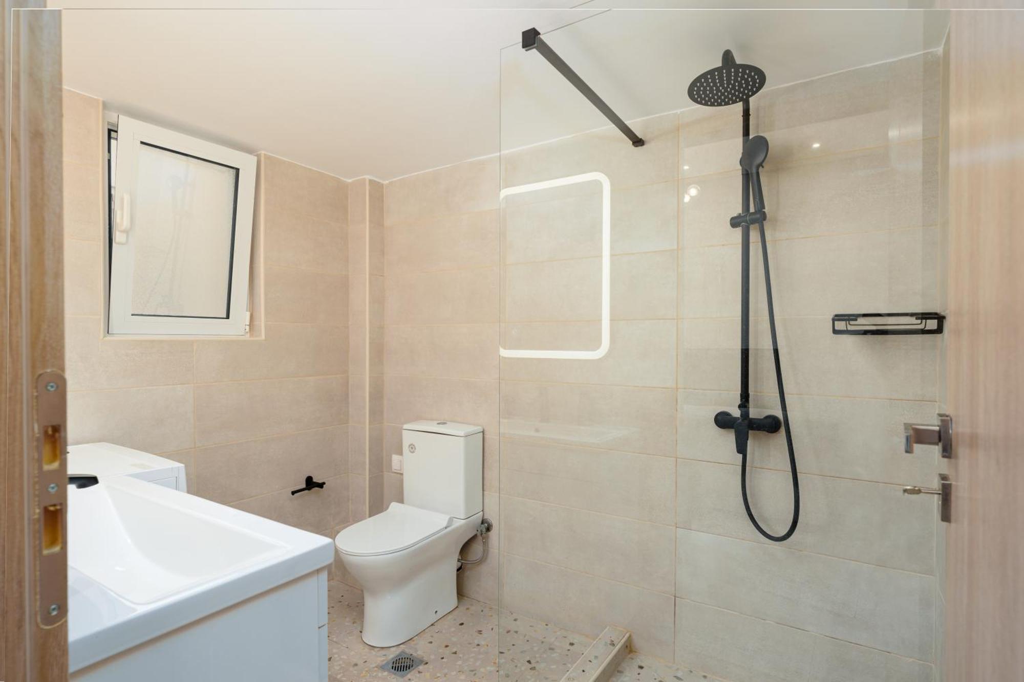 Cozy New Apartment Nearby Metro เอเธนส์ ภายนอก รูปภาพ