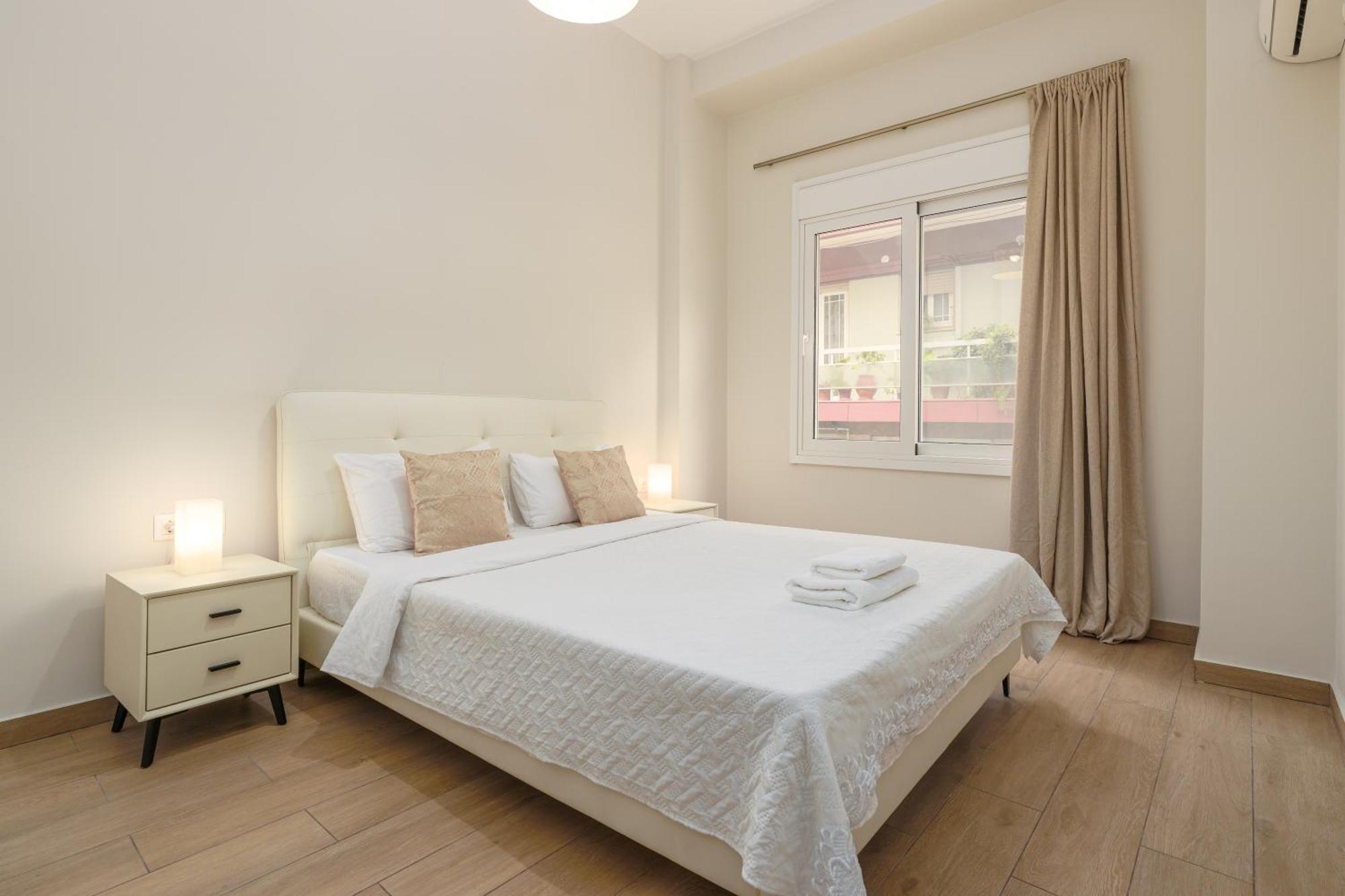 Cozy New Apartment Nearby Metro เอเธนส์ ภายนอก รูปภาพ