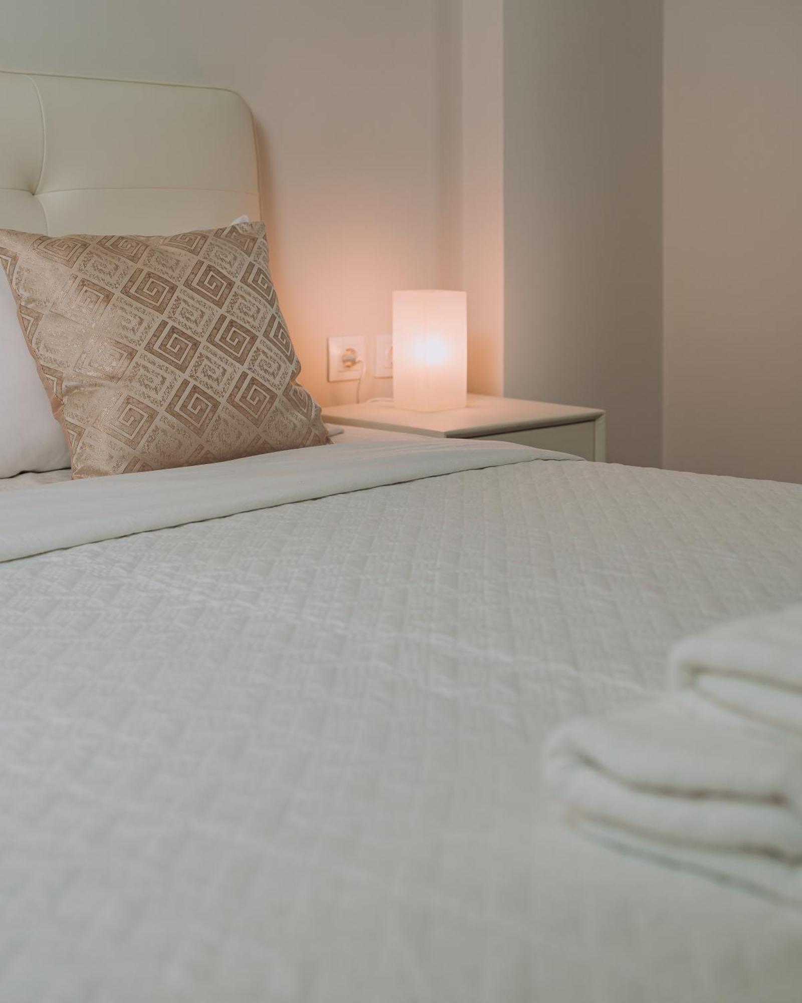 Cozy New Apartment Nearby Metro เอเธนส์ ภายนอก รูปภาพ