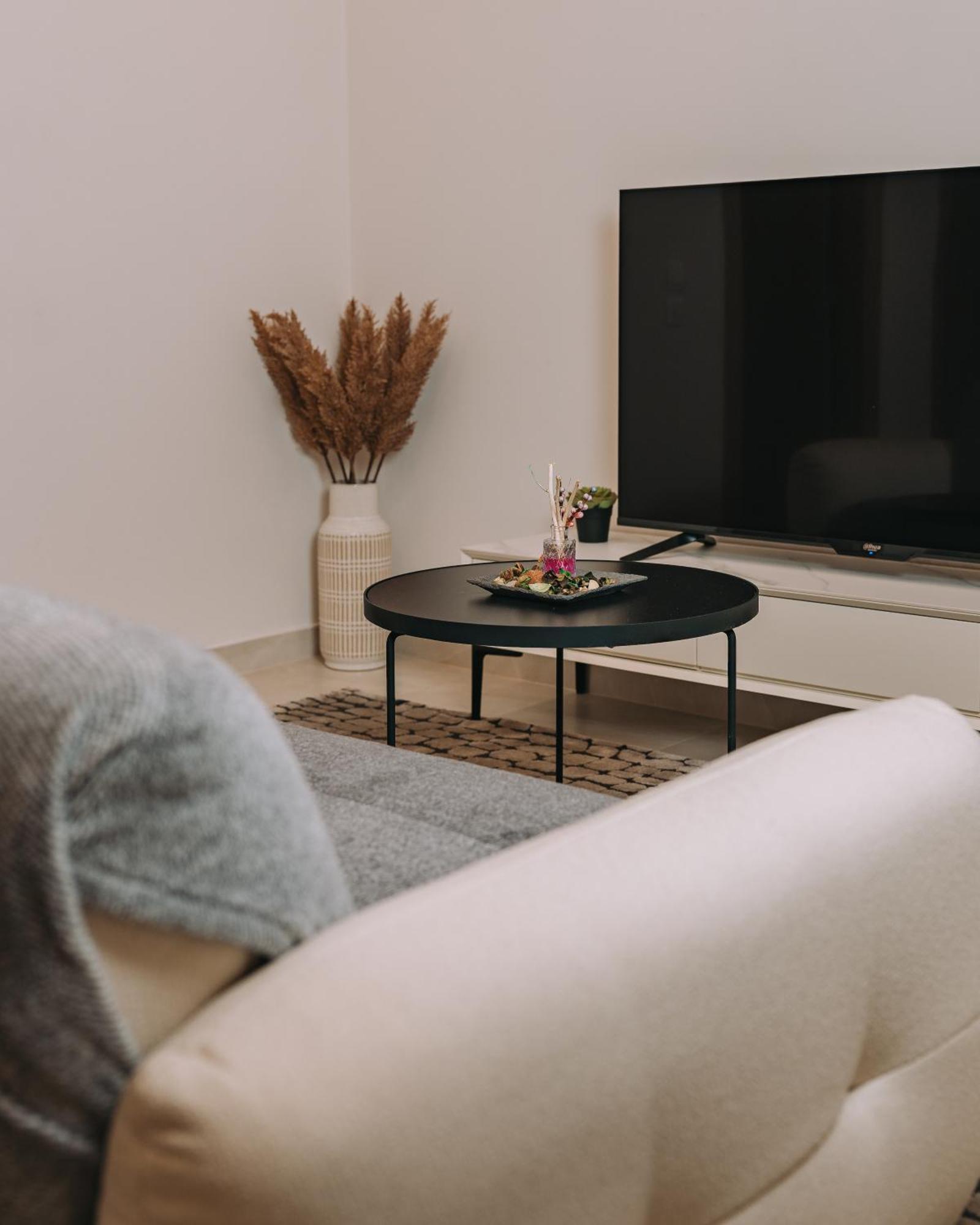 Cozy New Apartment Nearby Metro เอเธนส์ ภายนอก รูปภาพ